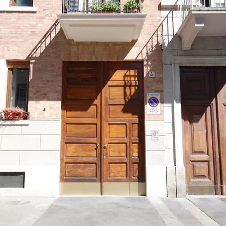 Apartment Cozy With Garden In Lingotto Area